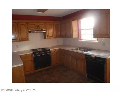 9312 Darlington Cir, Fort Smith, AR 72908 photo 6