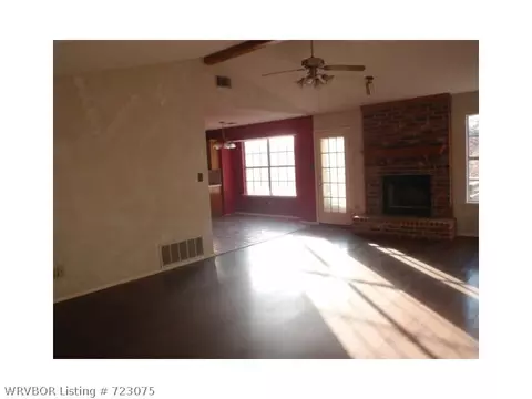 9312 Darlington Cir, Fort Smith, AR 72908 photo 3
