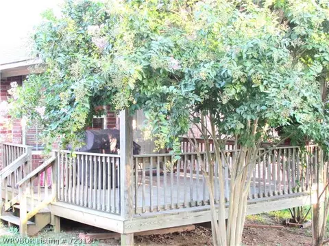1105 10th St, Barling, AR 72923 photo 14