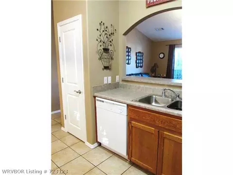 1105 10th St, Barling, AR 72923 photo 5