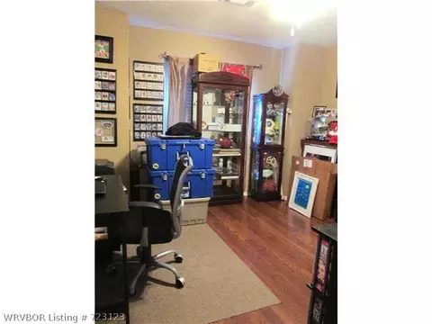 1105 10th St, Barling, AR 72923 photo 12