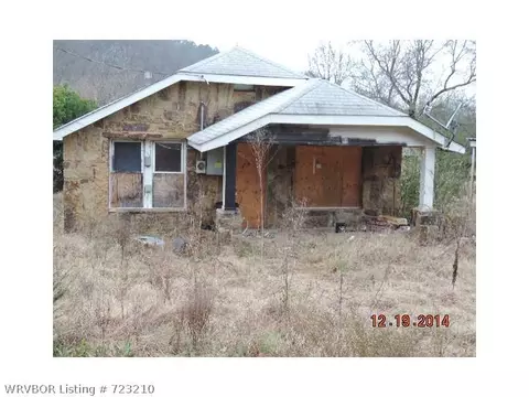 2106 S Elm St, Paris, AR 72855 photo 1