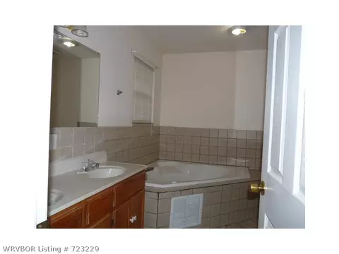4310 Johnson St, Fort Smith, AR 72904 photo 6