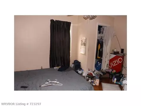 1406 N 9th St, Barling, AR 72923 photo 5