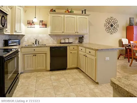 607 Trenton Dr, Fort Smith, AR 72901 photo 8
