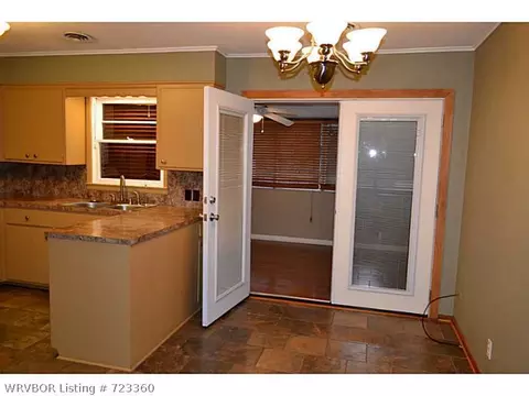 3907 Bradley Dr, Fort Smith, AR 72904 photo 8