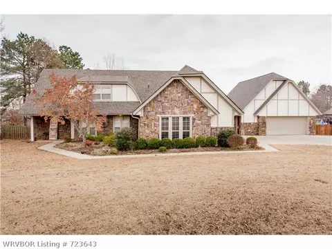 10707 Hunters Point Rd, Fort Smith, AR 72903 photo 1