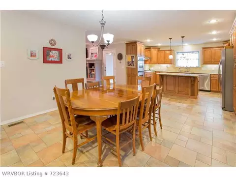 10707 Hunters Point Rd, Fort Smith, AR 72903 photo 6