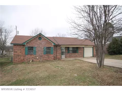 309 N Plum St, Hackett, AR 72937 photo 1