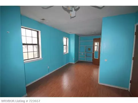 309 N Plum St, Hackett, AR 72937 photo 6