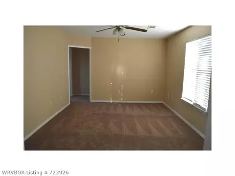 4219 Spradling Ave, Fort Smith, AR 72904 photo 2