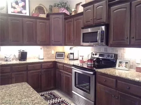 5700 Graystone Dr, Fort Smith, AR 72916 photo 4