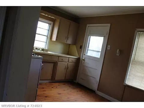 2012 N 8 St, Fort Smith, AR 72901 photo 9