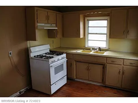 2012 N 8 St, Fort Smith, AR 72901 photo 11