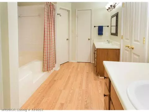 701 J St, Barling, AR 72923 photo 13