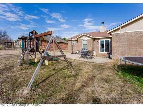 701 J St, Barling, AR 72923 photo 16