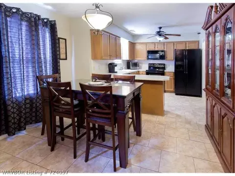 701 J St, Barling, AR 72923 photo 6