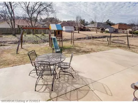 701 J St, Barling, AR 72923 photo 14