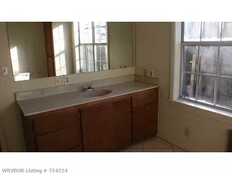 817 N 35th St, Fort Smith, AR 72903 photo 10