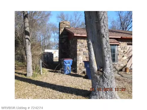 5107 N T St, Fort Smith, AR 72904 photo 2