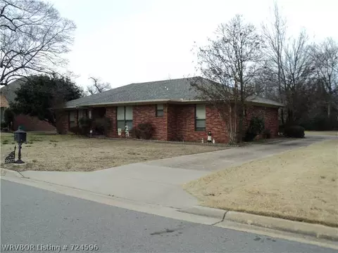 3927 S S St, Fort Smith, AR 72903 photo 2