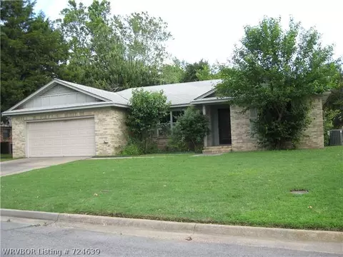 1311 Meadow Cir, Fort Smith, AR 72908 photo 1