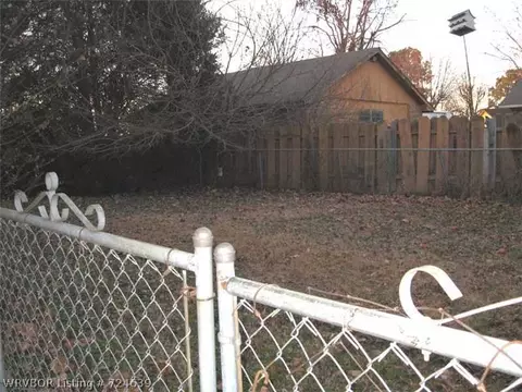 1311 Meadow Cir, Fort Smith, AR 72908 photo 5