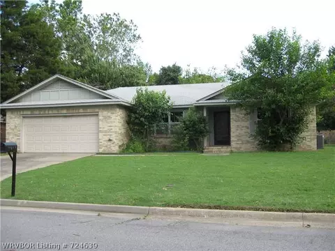 1311 Meadow Cir, Fort Smith, AR 72908 photo 2