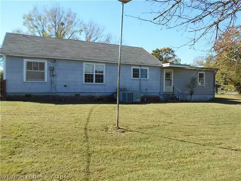 404 Nixon St, Lavaca, AR 72941 photo 2