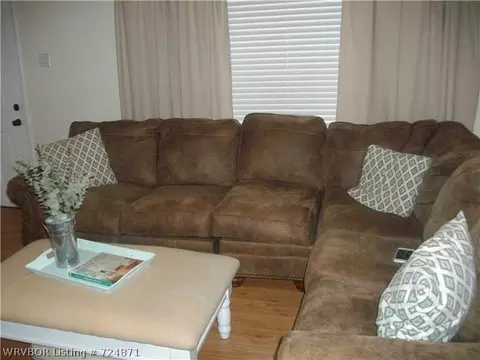 607 Church St, Barling, AR 72923 photo 4