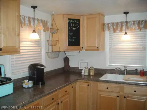 607 Church St, Barling, AR 72923 photo 7