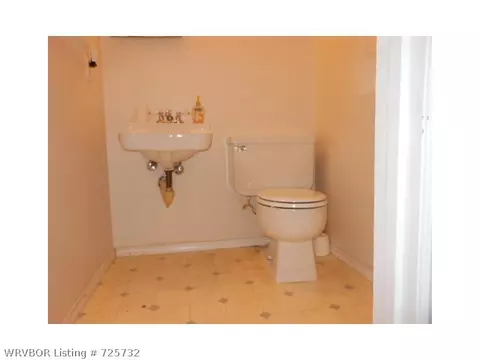 1109 N St, Barling, AR 72923 photo 9