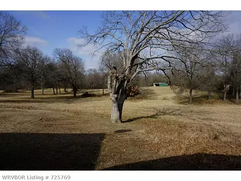 700 W Brown St, Pocola, OK 74902 photo 3
