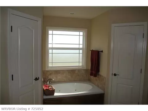 904 Laurel Way, Alma, AR 72921 photo 8