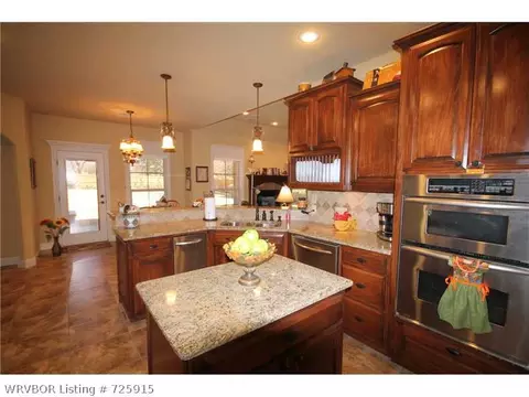 12813 Limestone Dr, Fort Smith, AR 72916 photo 7