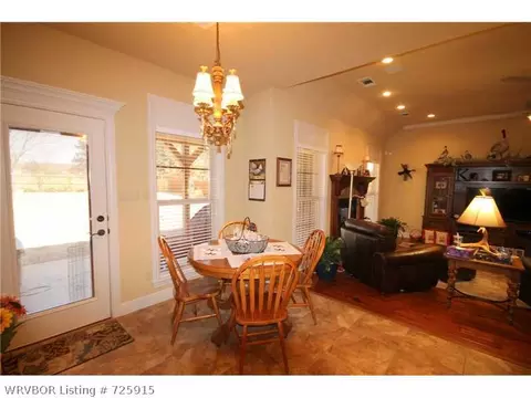 12813 Limestone Dr, Fort Smith, AR 72916 photo 8