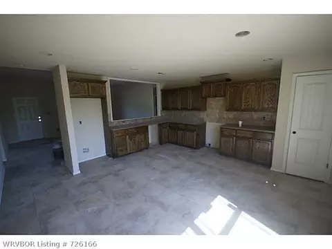 102 Brittany Ln, Pocola, OK 74902 photo 2