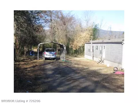 8810 Hon Loop, Waldron, AR 72958 photo 2