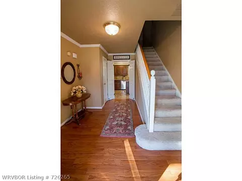 10113 Foxboro Rd, Fort Smith, AR 72903 photo 2