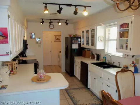 1107 Nickletown Rd, Greenwood, AR 72936 photo 4