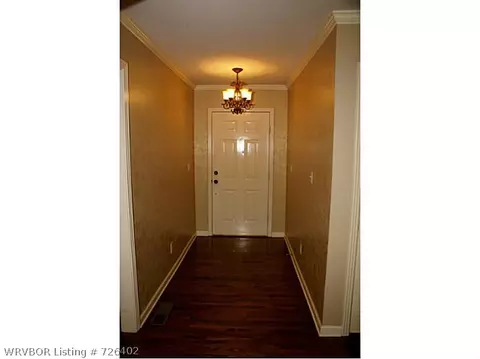 3923 Dallas St, Fort Smith, AR 72903 photo 2