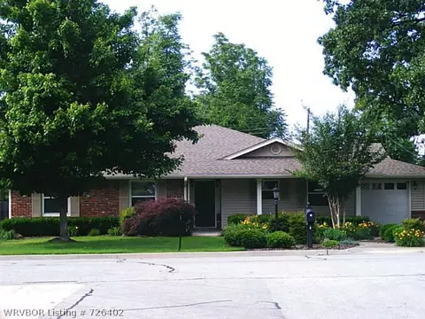 3923 Dallas St, Fort Smith, AR 72903 photo 1