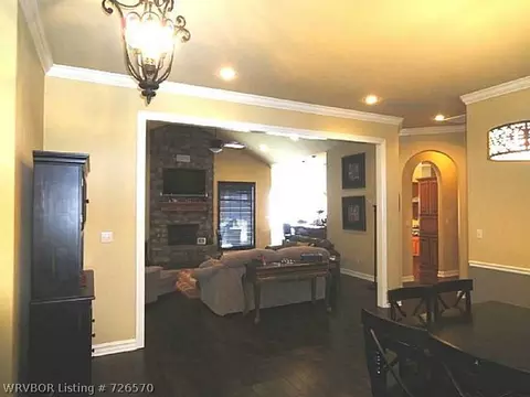 500 Crescent Dr, Fort Smith, AR 72916 photo 5