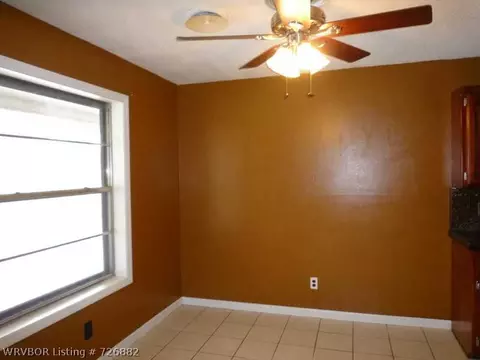 1504 Strozier Ct, Barling, AR 72923 photo 10