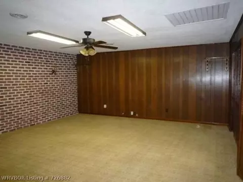 1504 Strozier Ct, Barling, AR 72923 photo 12