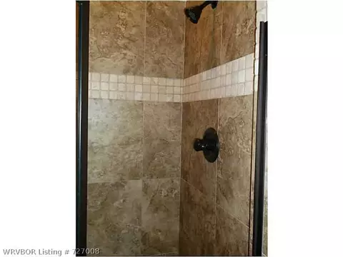 1915 Yukon Dr, Barling, AR 72923 photo 8