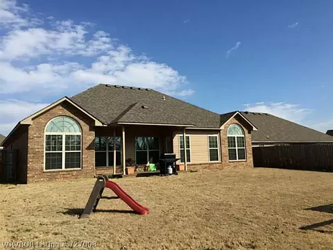 1915 Yukon Dr, Barling, AR 72923 photo 6