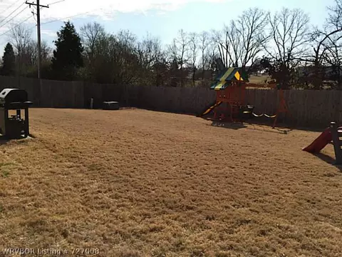 1915 Yukon Dr, Barling, AR 72923 photo 7