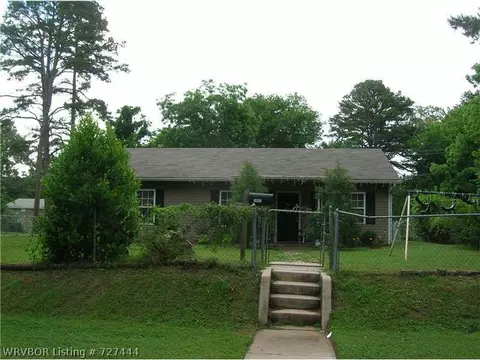 1021 S 18th St, Fort Smith, AR 72901 photo 1