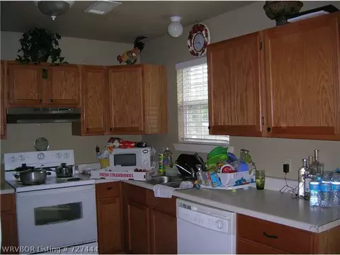 1021 S 18th St, Fort Smith, AR 72901 photo 3